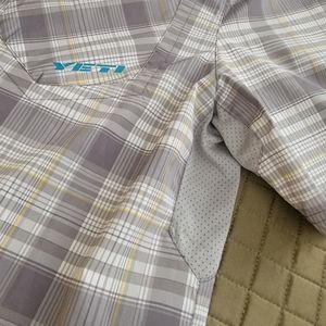 Size large YETI cycling short sleeve shirt